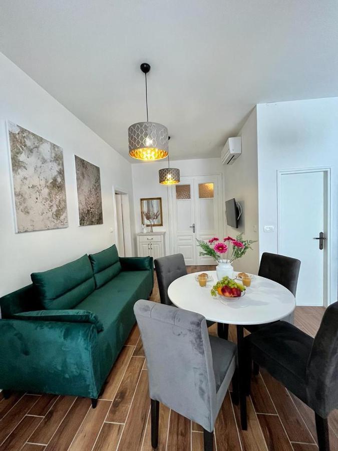 Lux Apartmans Lejlighed Pula Eksteriør billede